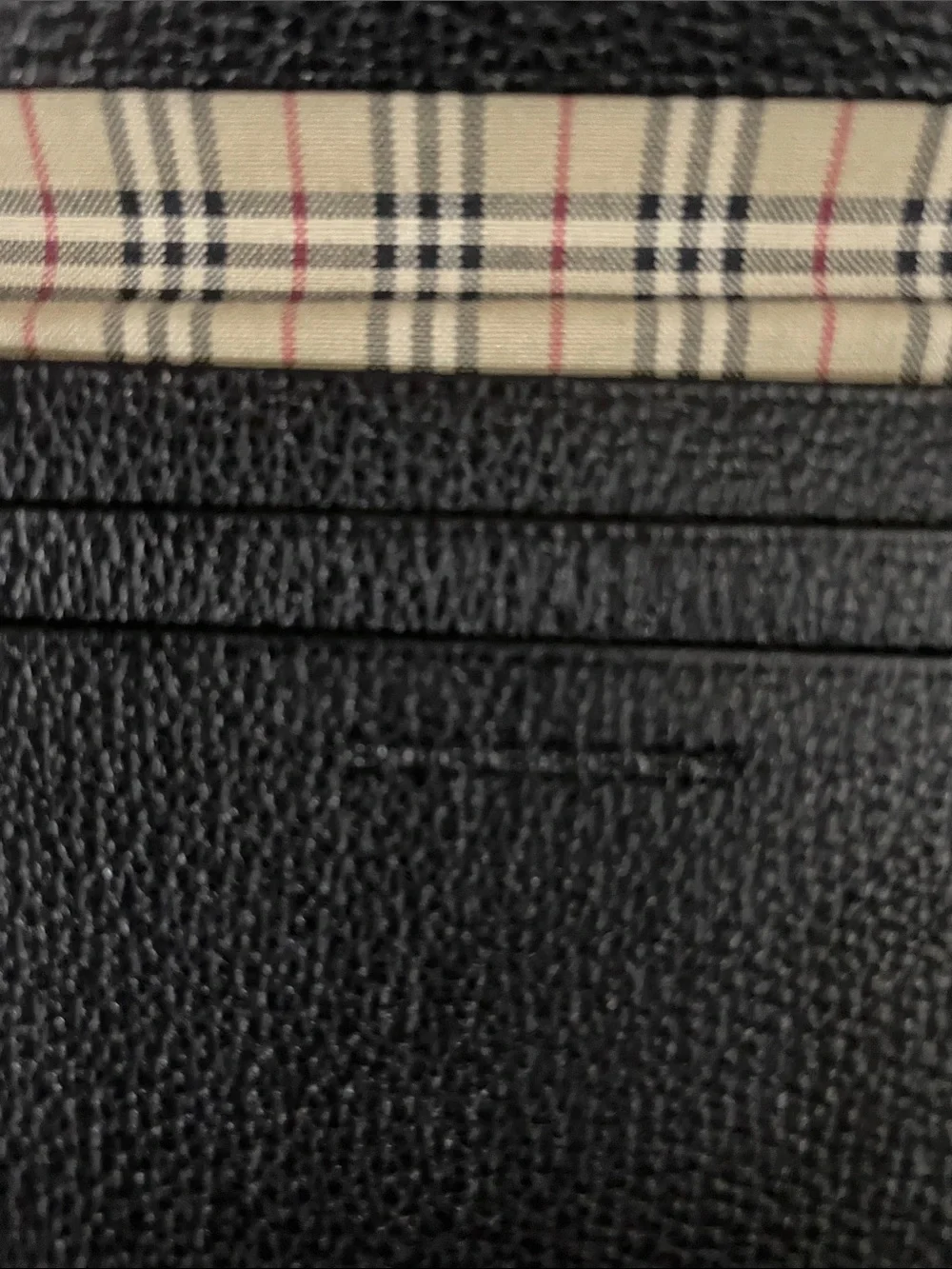 Men's Black Leather Bifold Burberry Wallet - Sleek Everyday Carry